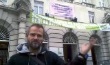 Kastenstand: Martin Balluch live von der Besetzung des Landwirtschaftsministeriums in Wien